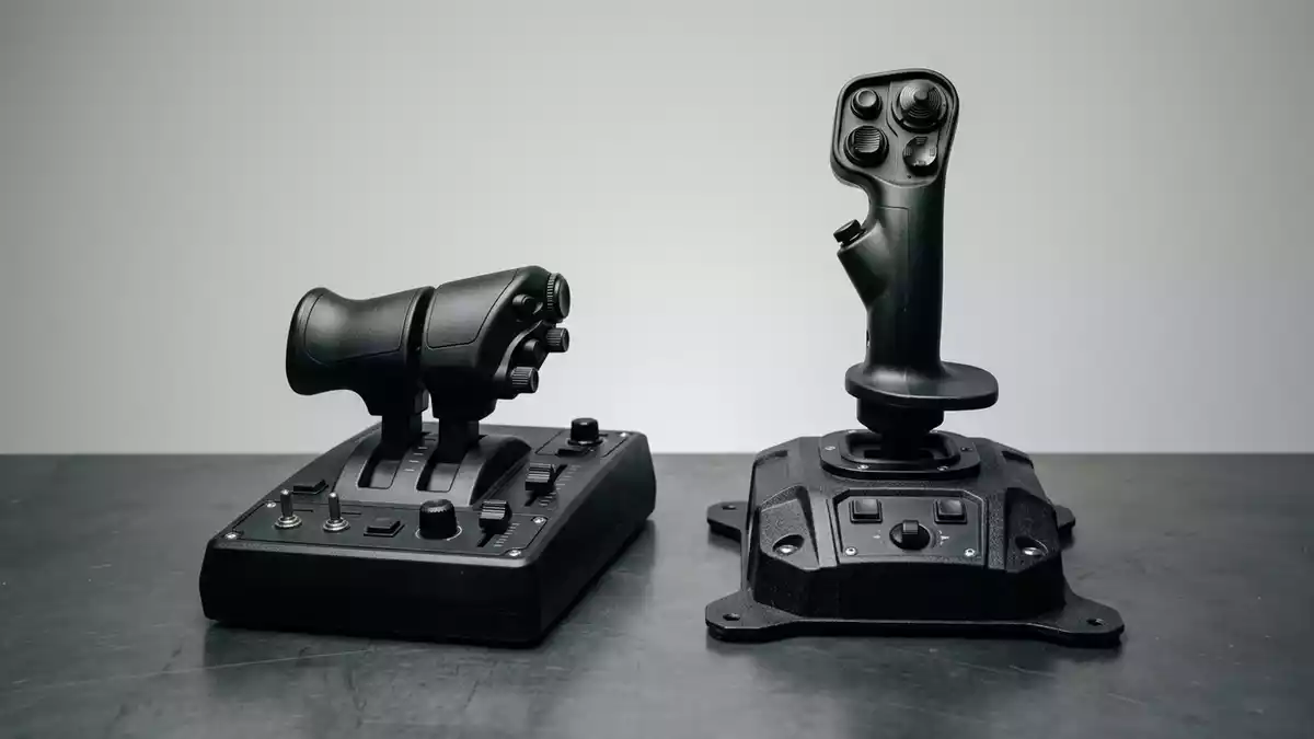 Fotorealistische Studioansicht von Flug-Joystick in neutraler Produktdarstellung