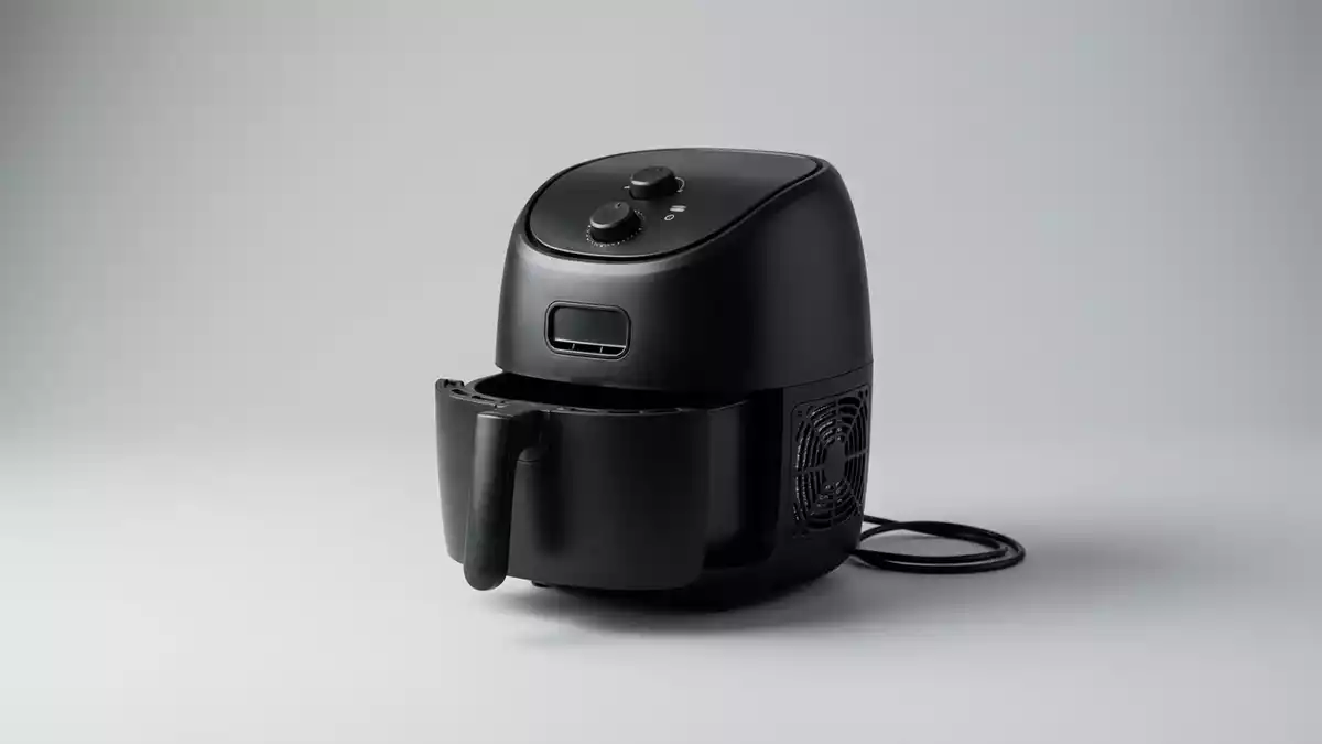 Fotorealistische Studioansicht von Heissluftfritteuse in neutraler Produktdarstellung