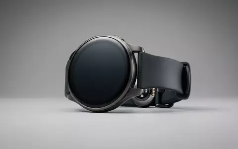 Fotorealistische Studioaufnahme von Smartwatch zum Thema Google Pixel Watch 3, klare Lichtfuehrung - Foto: THN