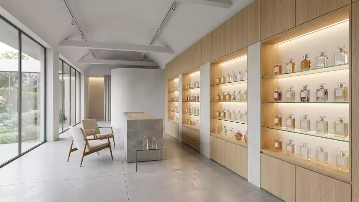 Architektur-Render im Parfuemerie mit Eau de Parfum im Ausstellungsbereich, neutral