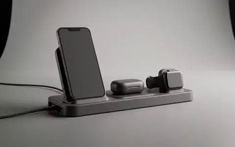 Fotorealistische Studioaufnahme von Ladestation zum Thema Anker MagGo 3-in-1 Wireless, klare Lichtfuehrung - Foto: THN