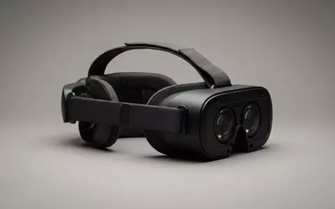 Fotorealistische Studioaufnahme von Datenbrille zum Thema Shiftall MeganeX superlight VR-Headset, klare Lichtfuehrung - Foto: THN
