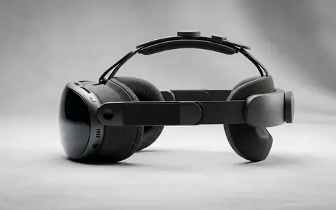 Fotorealistische Studioaufnahme von XR Headset zum Thema Samsung Galaxy XR Headset, klare Lichtfuehrung - Foto: THN
