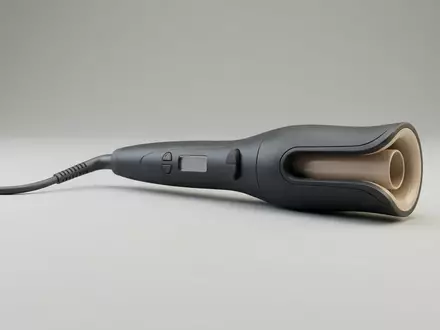 Fotorealistische Studioaufnahme von Haarstyler zum Thema Philips BHB876 ProCare Airstyler, klare Lichtfuehrung - Foto: THN