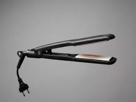 Fotorealistische Studioaufnahme von Haarglaetter zum Thema Philips ThermoProtect BHP846 Haarglätter, klare Lichtfuehrung - Foto: THN