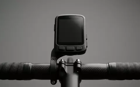 Fotorealistische Studioaufnahme von Fahrradcomputer zum Thema Sigma ROX 4.0 Fahrradcomputer, klare Lichtfuehrung - Foto: THN
