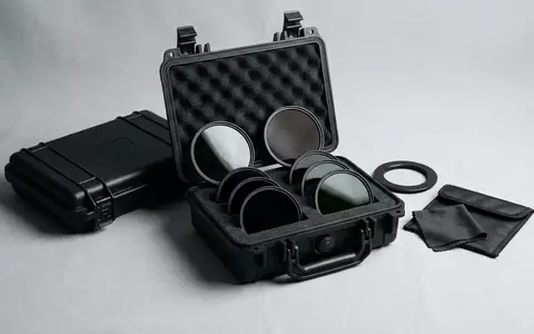 Fotorealistische Studioaufnahme von Kamerafilterset zum Thema Freewell ND-Filter Set für, klare Lichtfuehrung - Foto: THN