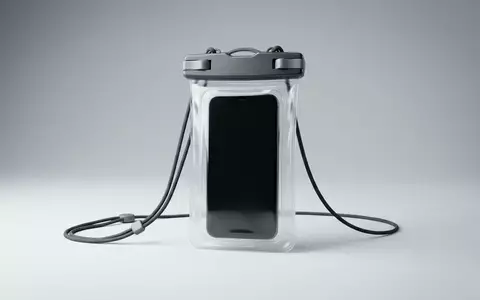 Fotorealistische Studioaufnahme von Handyhuelle zum Thema Aquapac Waterproof Phone Case, klare Lichtfuehrung - Foto: THN