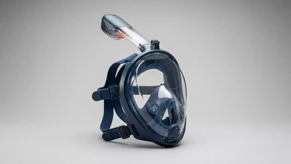 Fotorealistische Studioansicht von Schnorchelmaske in neutraler Produktdarstellung