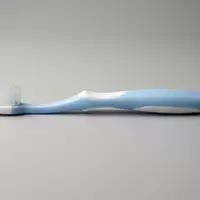 Fotorealistische Studioaufnahme von Kinderzahnbuerste zum Thema Oral-B Stages Kids Zahnbürste, klare Lichtfuehrung - Foto: THN