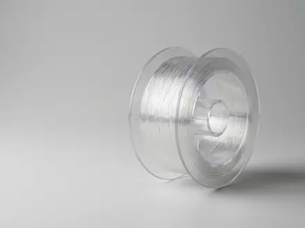 Fotorealistische Studioaufnahme von Angelschnur zum Thema Berkley Trilene XL Angelschnur, klare Lichtfuehrung - Foto: THN
