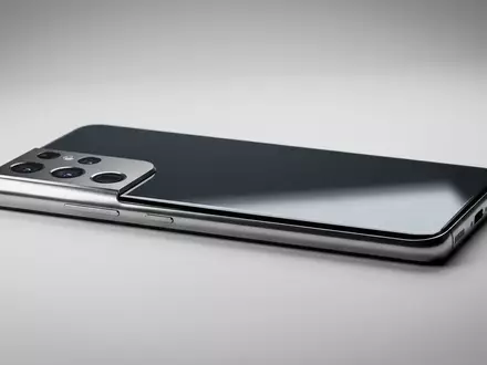 Fotorealistische Studioaufnahme von Smartphone zum Thema OPPO Find X8 Pro, klare Lichtfuehrung - Foto: THN