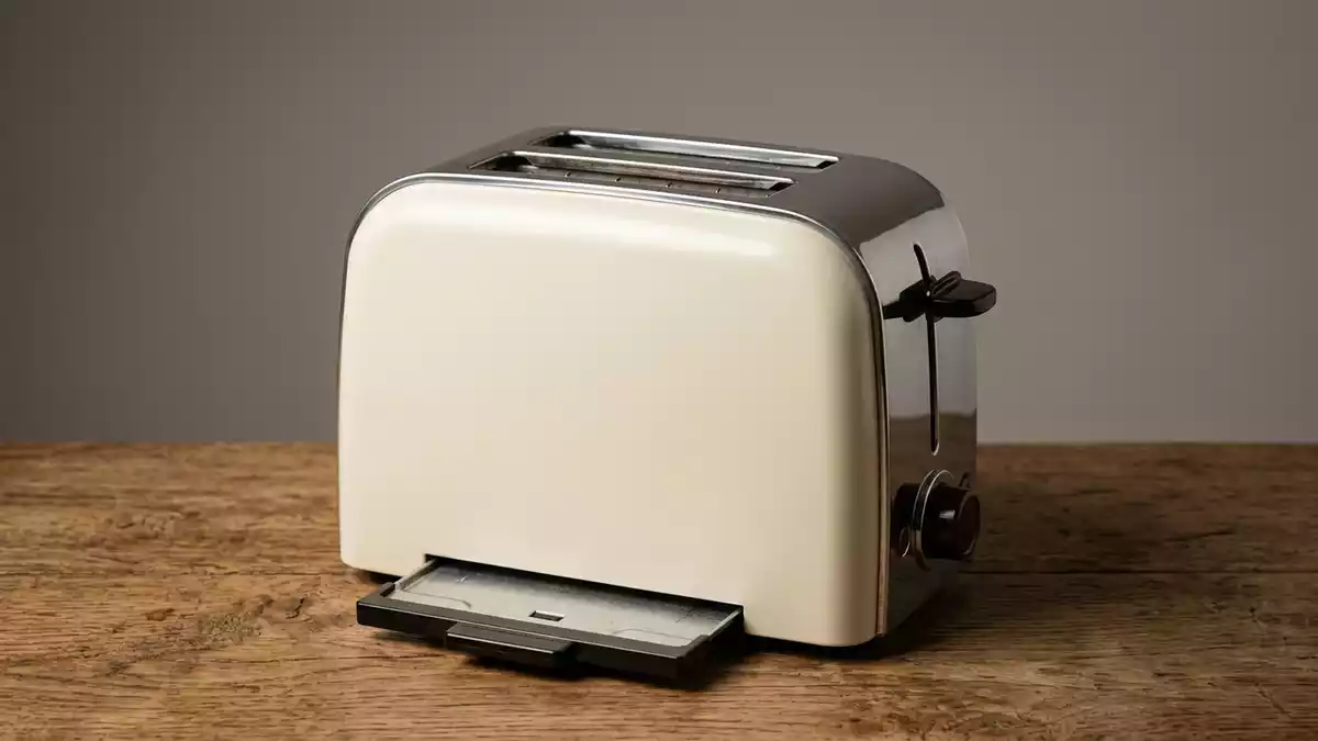 Fotorealistische Studioansicht von Zweischeibentoaster in neutraler Produktdarstellung