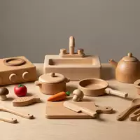 Fotorealistische Studioaufnahme von Puppenkueche zum Thema HABA Puppenküche Holz Zubehör-Set, klare Lichtfuehrung - Foto: THN