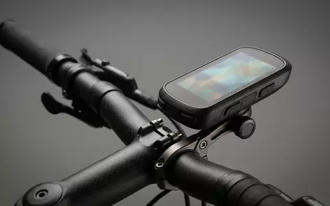 Fotorealistische Studioaufnahme von Fahrradnavigation zum Thema Garmin Edge 540 Fahrrad-GPS-Gerät, klare Lichtfuehrung - Foto: THN