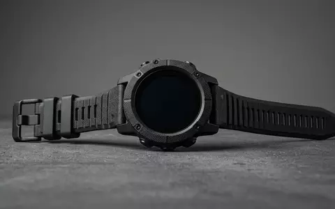 Fotorealistische Studioaufnahme von Multisportuhr zum Thema Garmin Epix Pro Gen, klare Lichtfuehrung - Foto: THN