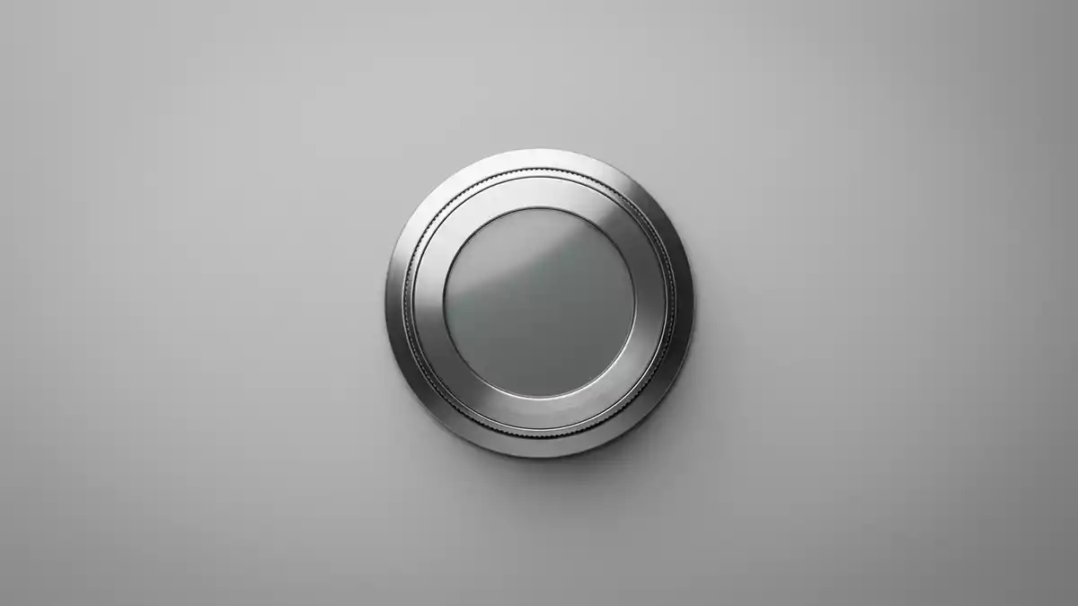 Fotorealistische Studioansicht von Raumthermostat in neutraler Produktdarstellung