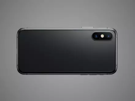 Fotorealistische Studioaufnahme von Smartphone zum Thema Sony Xperia 10 VII, klare Lichtfuehrung - Foto: THN