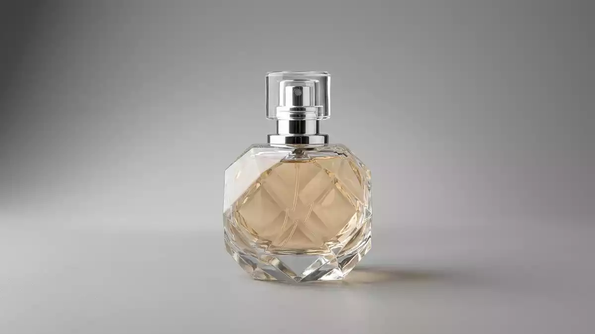 Fotorealistische Studioansicht von Parfuem in neutraler Produktdarstellung, neutral