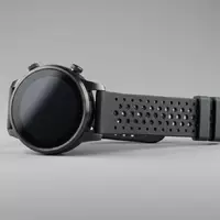 Fotorealistische Studioaufnahme von Laufuhr zum Thema Garmin Forerunner 55 GPS-Laufuhr, klare Lichtfuehrung - Foto: THN