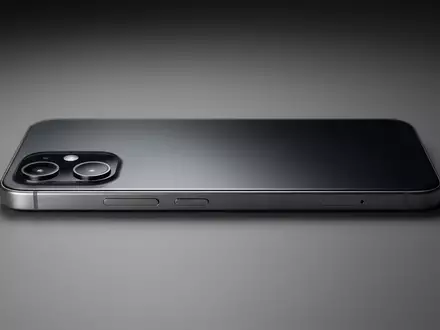 Fotorealistische Studioaufnahme von Smartphone zum Thema Google Pixel 9a 128GB, klare Lichtfuehrung - Foto: THN