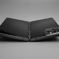 Fotorealistische Studioaufnahme von Falt-Smartphone zum Thema Google Pixel 9 Pro, klare Lichtfuehrung - Foto: THN