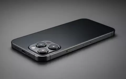 Fotorealistische Studioaufnahme von Smartphone zum Thema Apple iPhone 17 Pro, klare Lichtfuehrung - Foto: THN