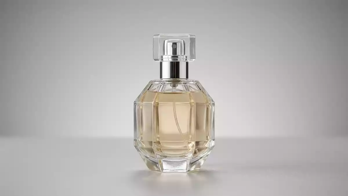 Fotorealistische Studioansicht von Parfuem in neutraler Produktdarstellung, neutral