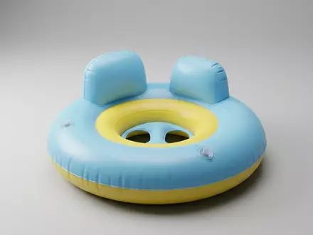 Fotorealistische Studioaufnahme von Baby-Schwimmsitz zum Thema Intex Swim Safe Baby, klare Lichtfuehrung - Foto: THN