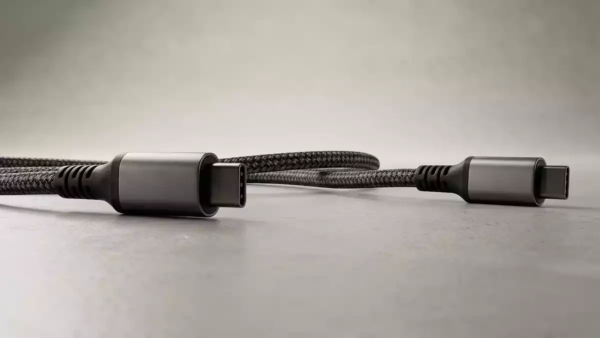 Fotorealistische Studioansicht von Ladekabel in neutraler Produktdarstellung, neutral
