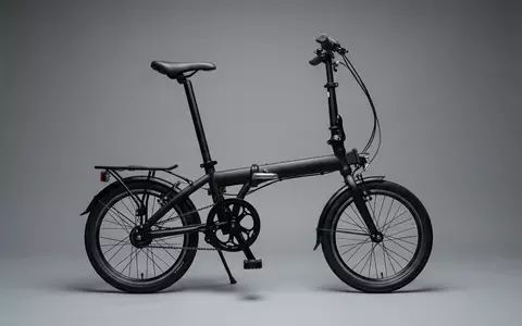 Fotorealistische Studioaufnahme von Klapprad zum Thema Tern Link D8 Klapprad, klare Lichtfuehrung - Foto: THN