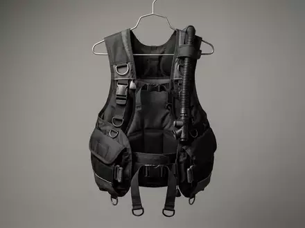 Fotorealistische Studioaufnahme von Tarierjacket zum Thema Cressi Travelight BCD Taucherjacket, klare Lichtfuehrung - Foto: THN