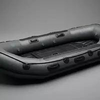 Fotorealistische Studioaufnahme von Schlauchboot zum Thema Bestway Hydro-Force Wildcraft Floß, klare Lichtfuehrung - Foto: THN