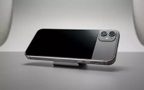 Fotorealistische Studioaufnahme von Smartphone zum Thema Fairphone 5 256GB, klare Lichtfuehrung, sachlich dargestellt - Foto: THN