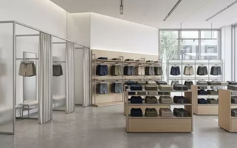 Architektur-Render im Bademode Boutique mit Badeshorts zum Thema Polo Ralph Lauren Herren, neutrales Tageslicht - Foto: THN