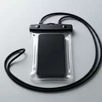 Fotorealistische Studioaufnahme von Wasserdichte Handytasche zum Thema JETech Wasserdicht Handytasche 2er, klare Lichtfuehrung - Foto: THN