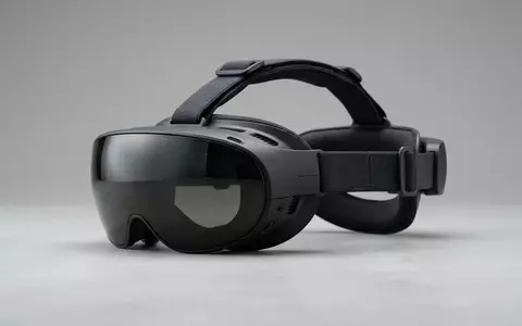Fotorealistische Studioaufnahme von AR-Headset zum Thema Magic Leap 2 AR-Headset, klare Lichtfuehrung - Foto: THN
