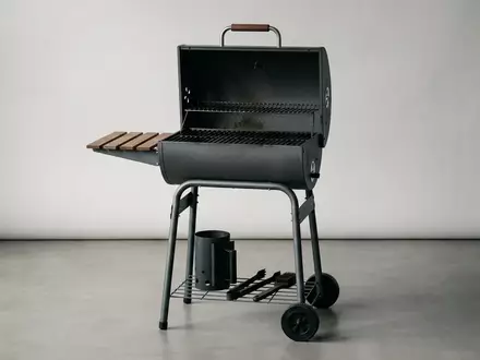 Fotorealistische Studioaufnahme von Aussengrill zum Thema Ninja Woodfire Outdoor Grill, klare Lichtfuehrung - Foto: THN