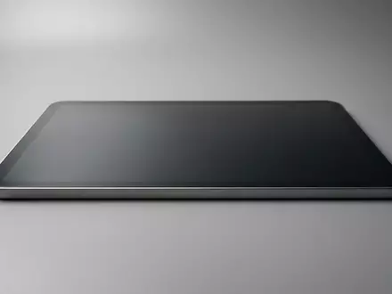 Fotorealistische Studioaufnahme von Tablet zum Thema Apple iPad 10. Generation, klare Lichtfuehrung - Foto: THN