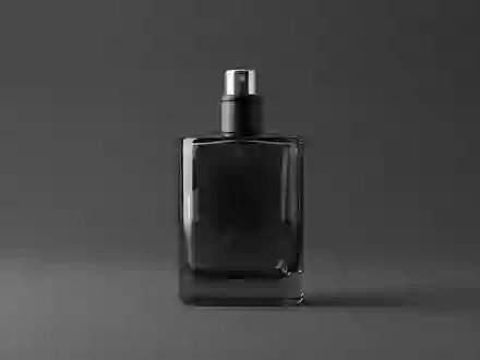 Fotorealistische Studioaufnahme von Eau de Parfum zum Thema Bleu de Chanel Eau, klare Lichtfuehrung - Foto: THN