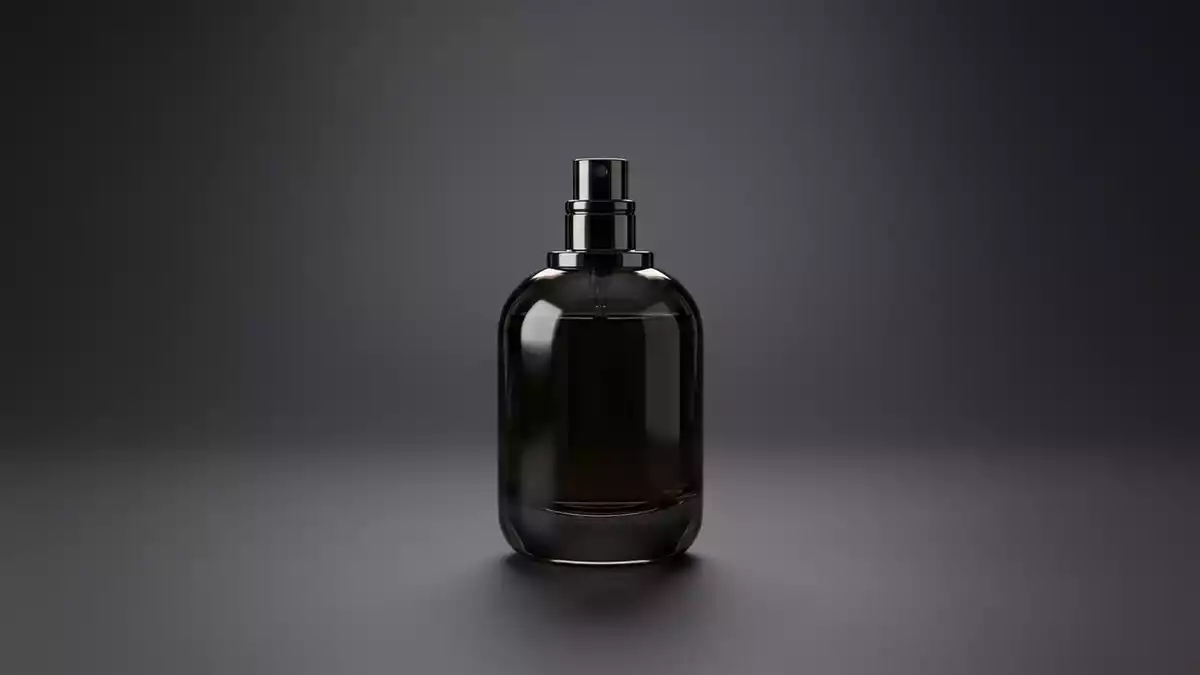 Fotorealistische Studioansicht von Eau de Parfum in neutraler Produktdarstellung