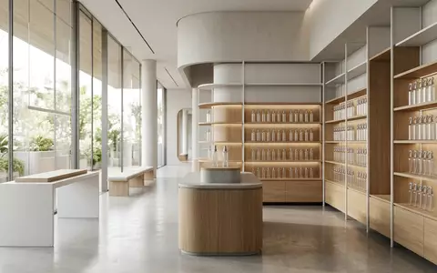 Architektur-Render im Kosmetikgeschaeft mit Sonnenschutzspray zum Thema Garnier Ambre Solaire Clear, neutrales Tageslicht - Foto: THN