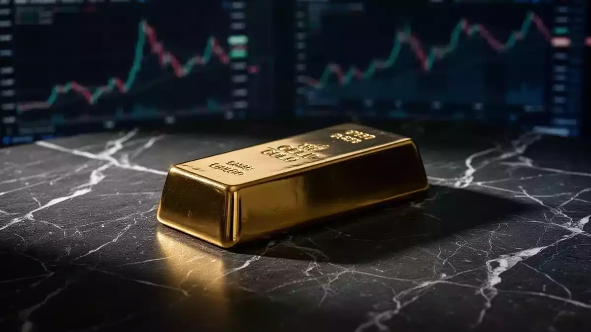 Gold ETFs Accumulate Heavily as Fed Rate Hike Odds Dim