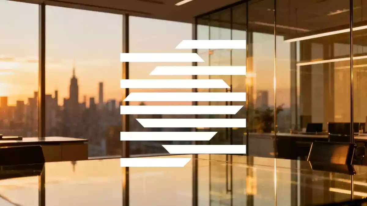 Munich Re CEO Transition: Stock Mixed as Revenue Outlook Trimmed