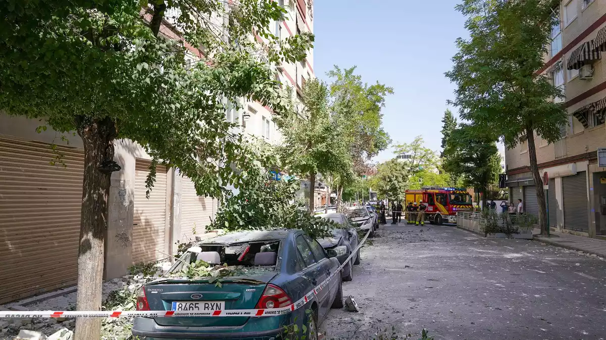 In Granada gab es bei einem weiteren mittelschweren Erdbeben vor allem Schäden durch herabfallende Fassaden- und Dachtrümmer.  - Bild: Arsenio Zurita/EUROPA PRESS/dpa