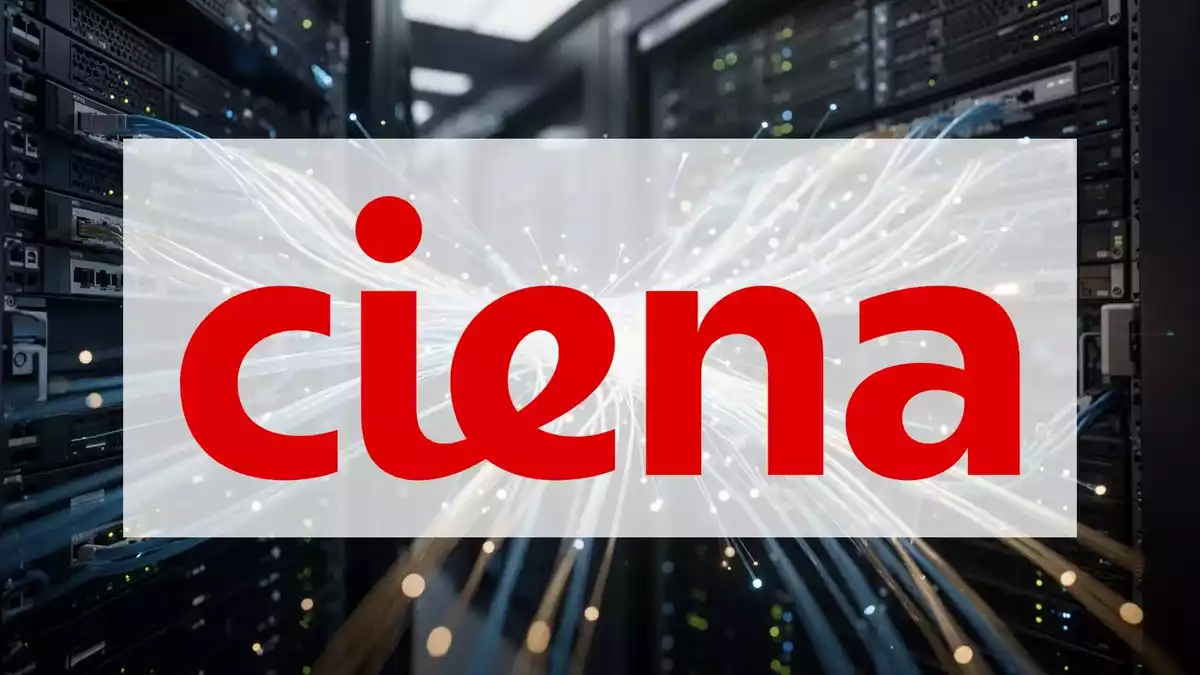 Ciena-Aktie trotz Tagesminus stark: Rekordaufträge und KI-Boom stützen den Kurs