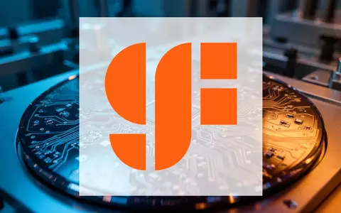 Abstrakte Darstellung von Mikrochip-Technologie und Halbleiter-Fertigung in einem industriellen Umfeld. - Foto: über boerse-global.de