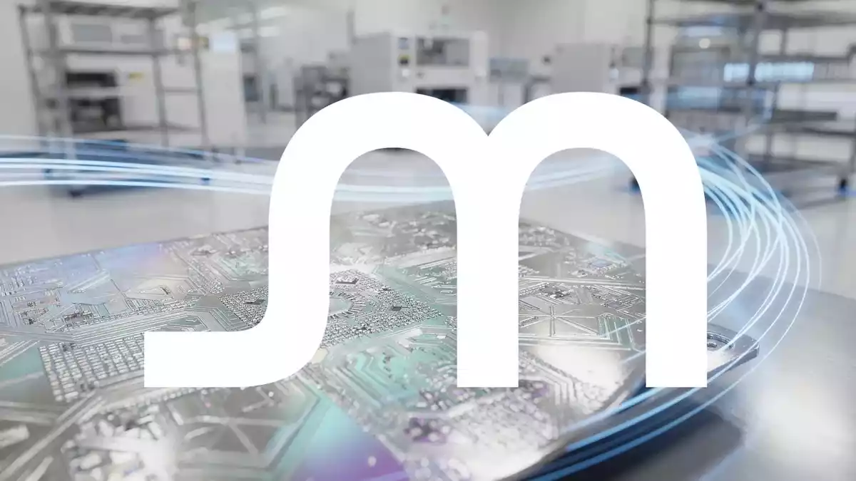Micron Stock Volatility: AI Memory Demand vs Valuation Risks in 2025
