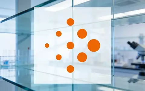 Abstrakte Darstellung einer modernen medizinischen Laborumgebung bei gedimmtem Licht. - Foto: über boerse-global.de