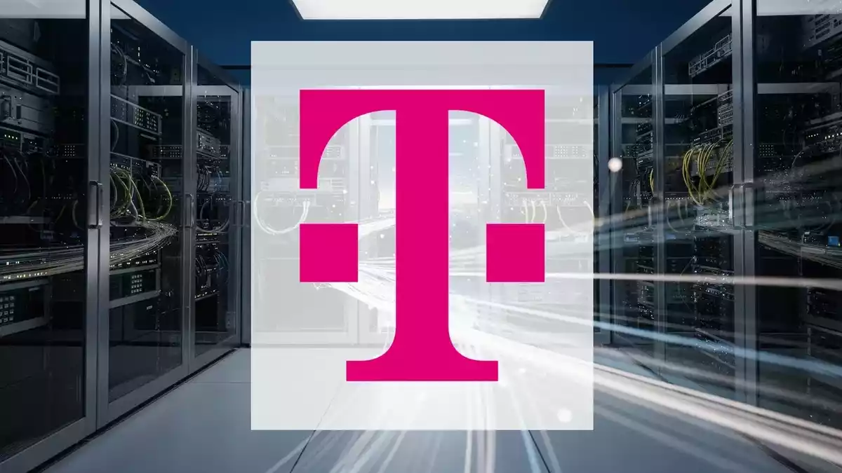 Deutsche Telekom Q2 Beats, Cuts Jobs, Buys Polish Fiber Assets